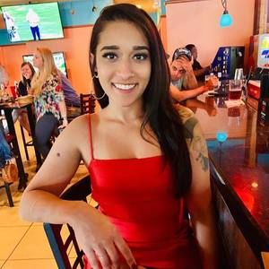 Meet your Posher, Salma